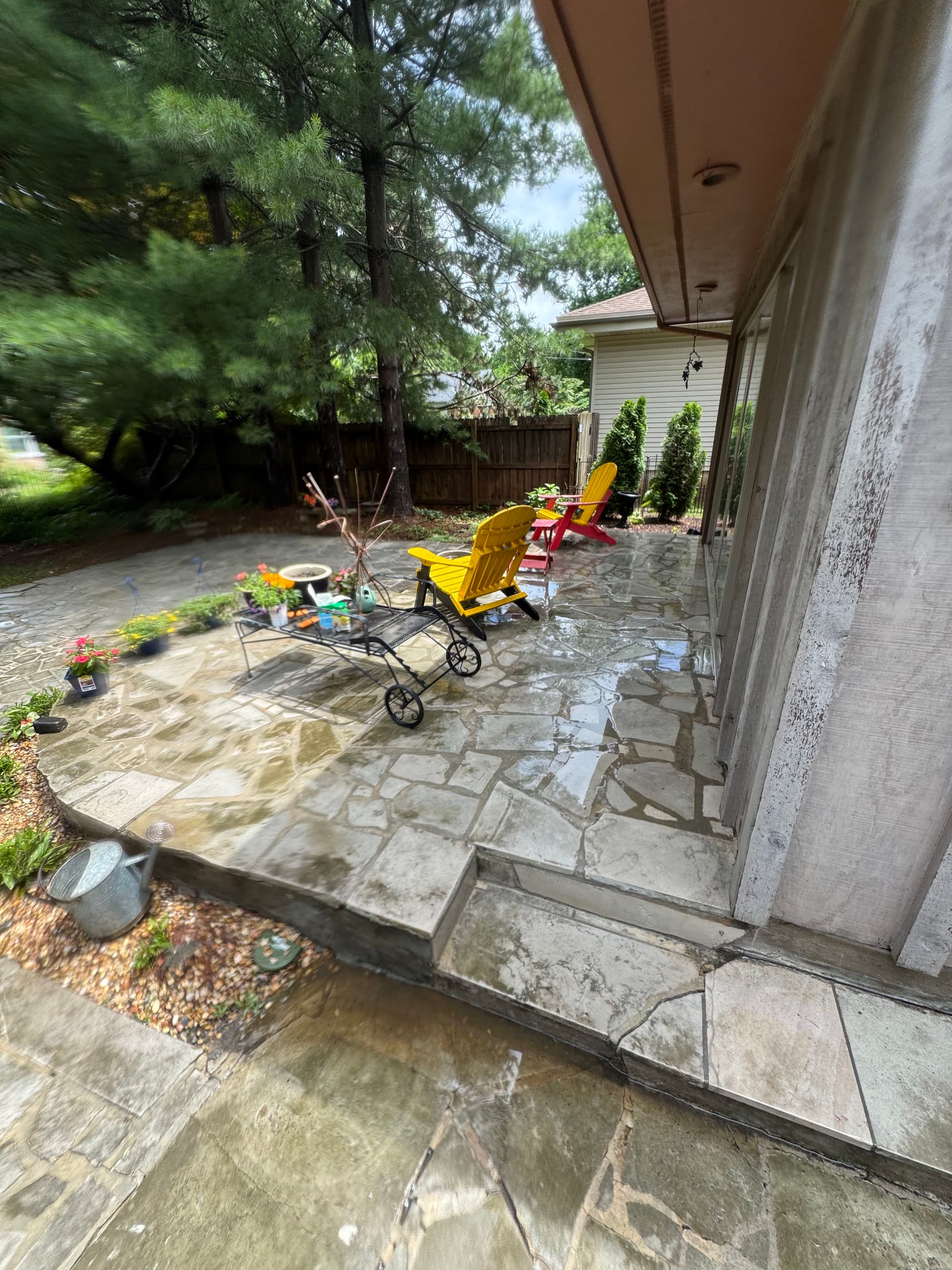 Gallery photos for Full Property Pressure Wash in Springfield - Deck, Driveway, and Patio: Image #5