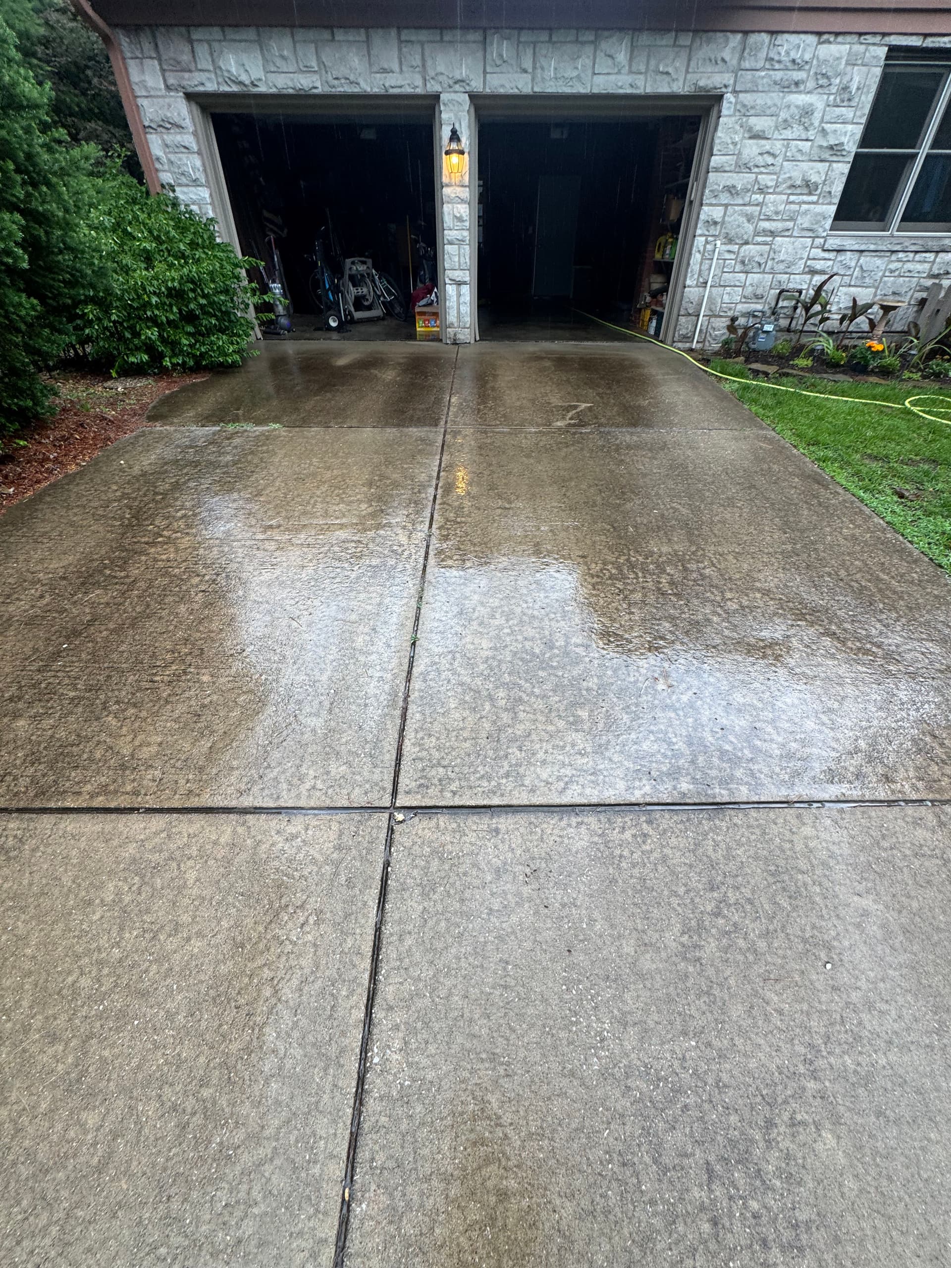 Full Property Pressure Wash in Springfield - Deck, Driveway, and Patio