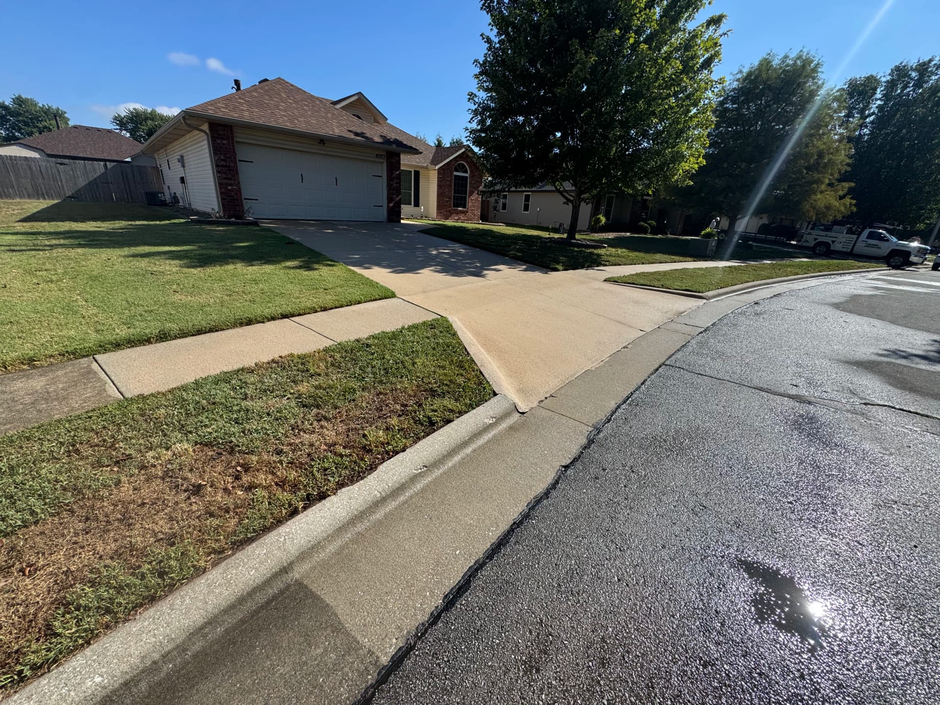 Gallery photos for Concrete Driveway Cleaning That Actually Makes a Difference: Image #7