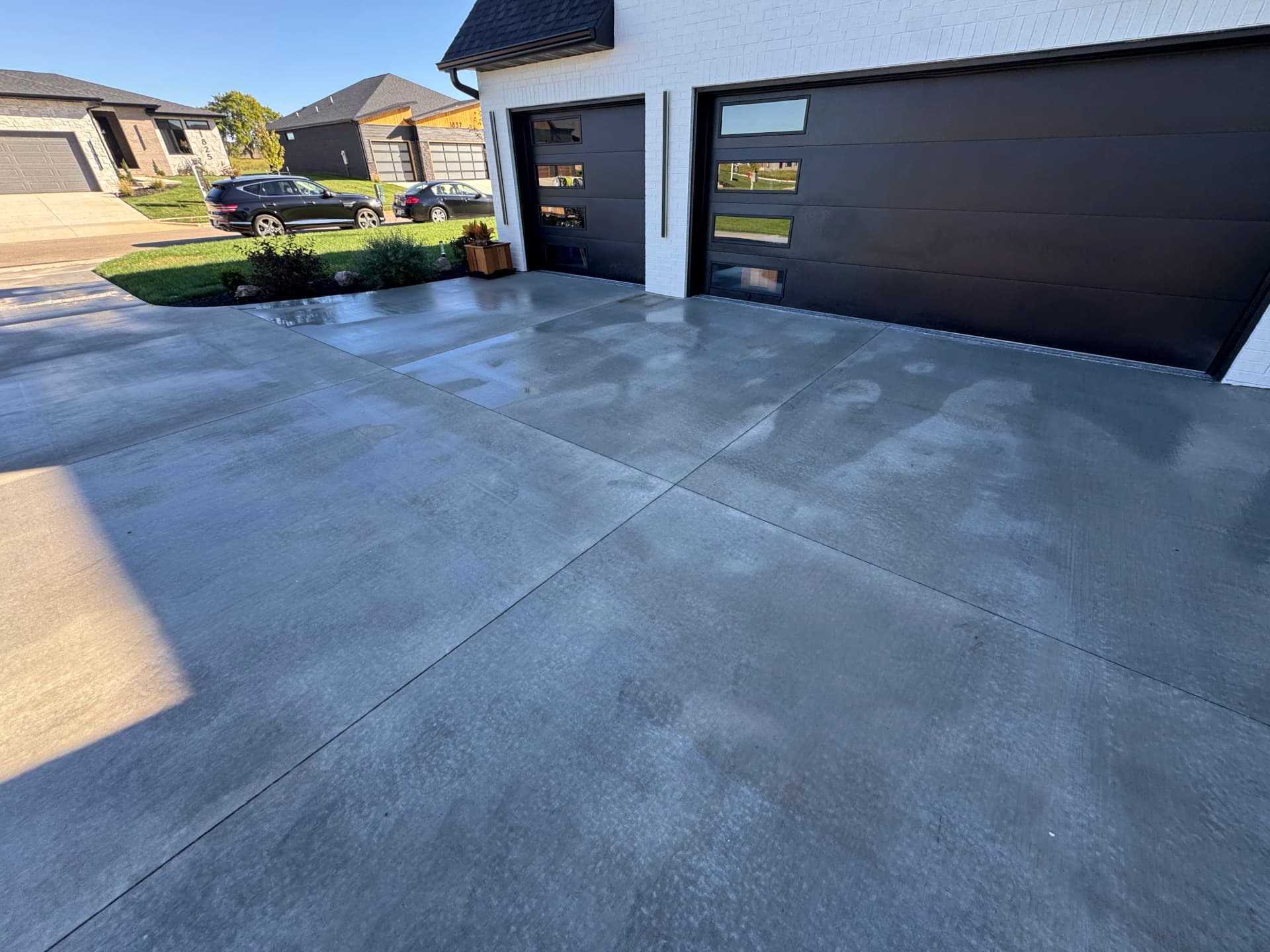 Gallery photos for Tire Marks on a Brand New Concrete Driveway? We Can Fix That: Image #3