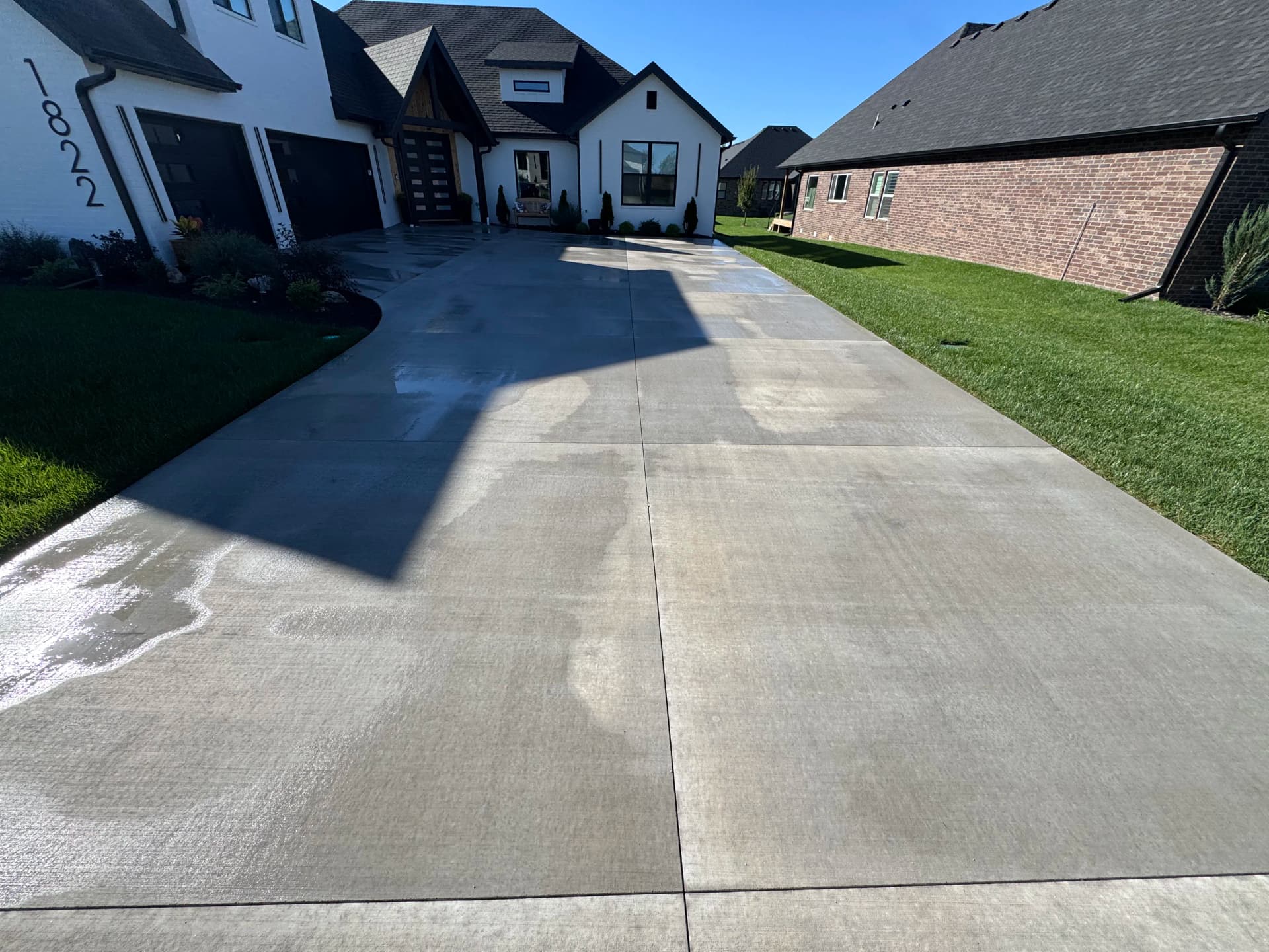 Gallery photos for Tire Marks on a Brand New Concrete Driveway? We Can Fix That: Image #4