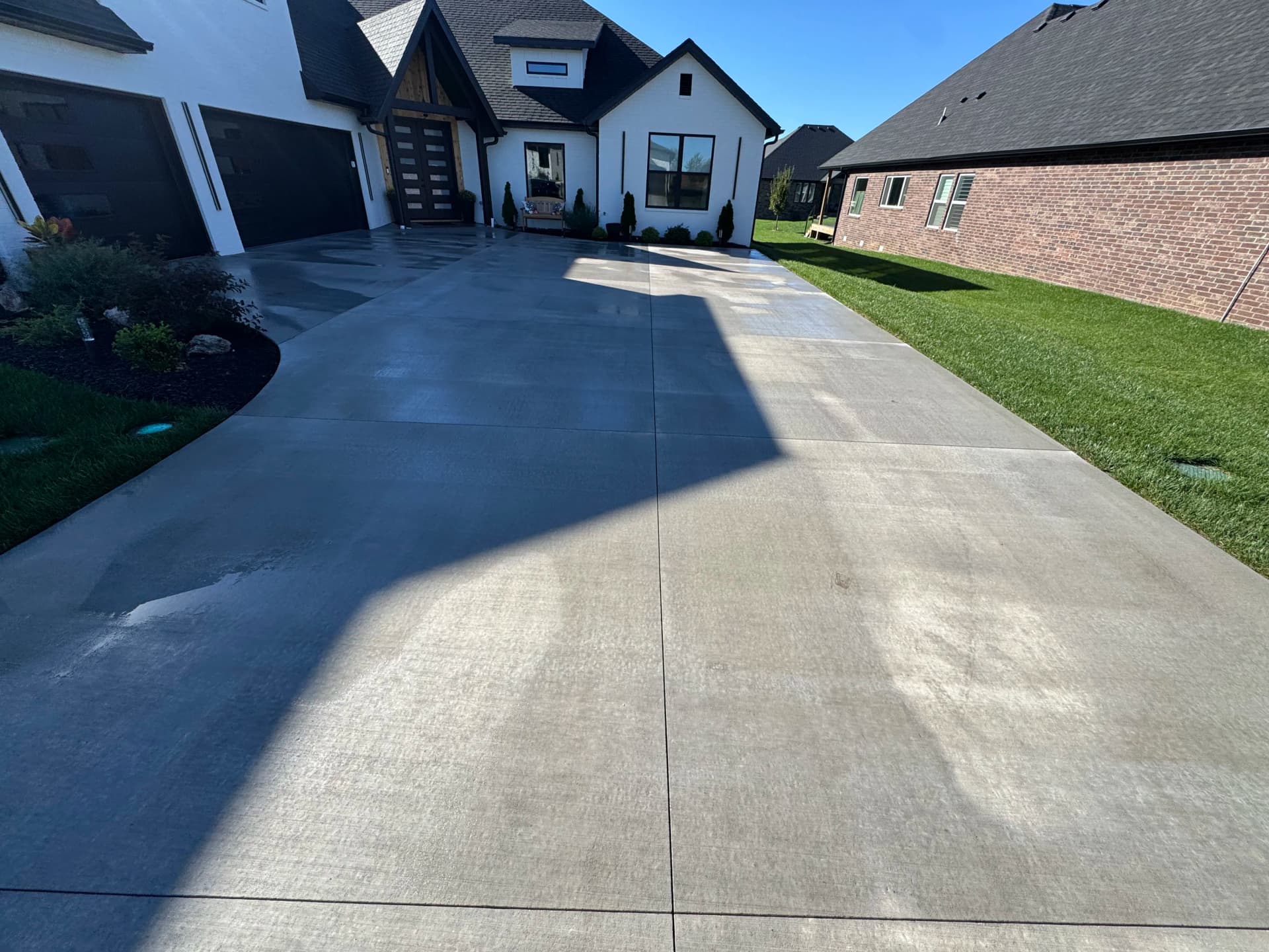 Gallery photos for Tire Marks on a Brand New Concrete Driveway? We Can Fix That: Image #5