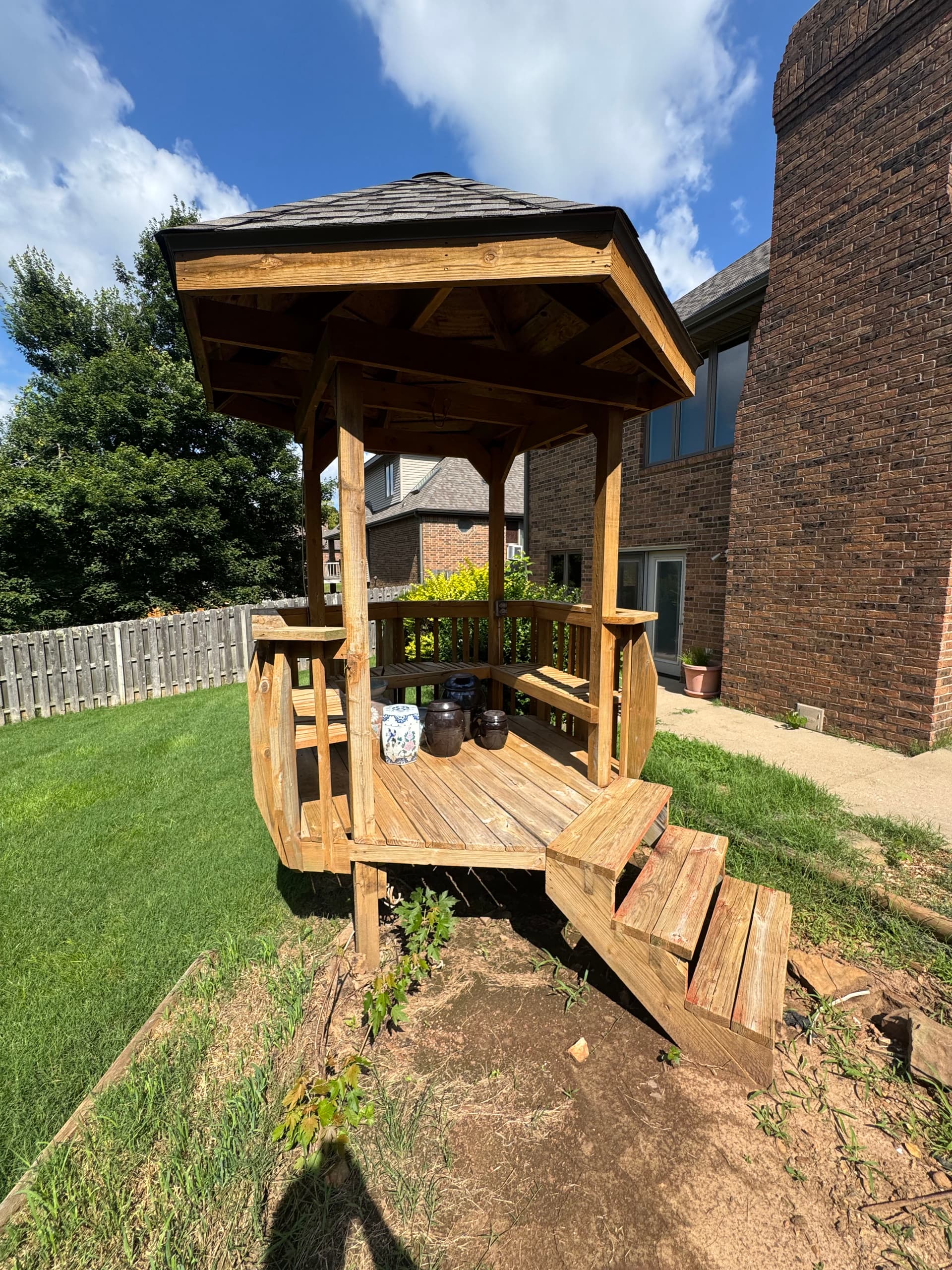 Gallery photos for Gazebo and Deck Cleaning and Staining Done Right: Image #1