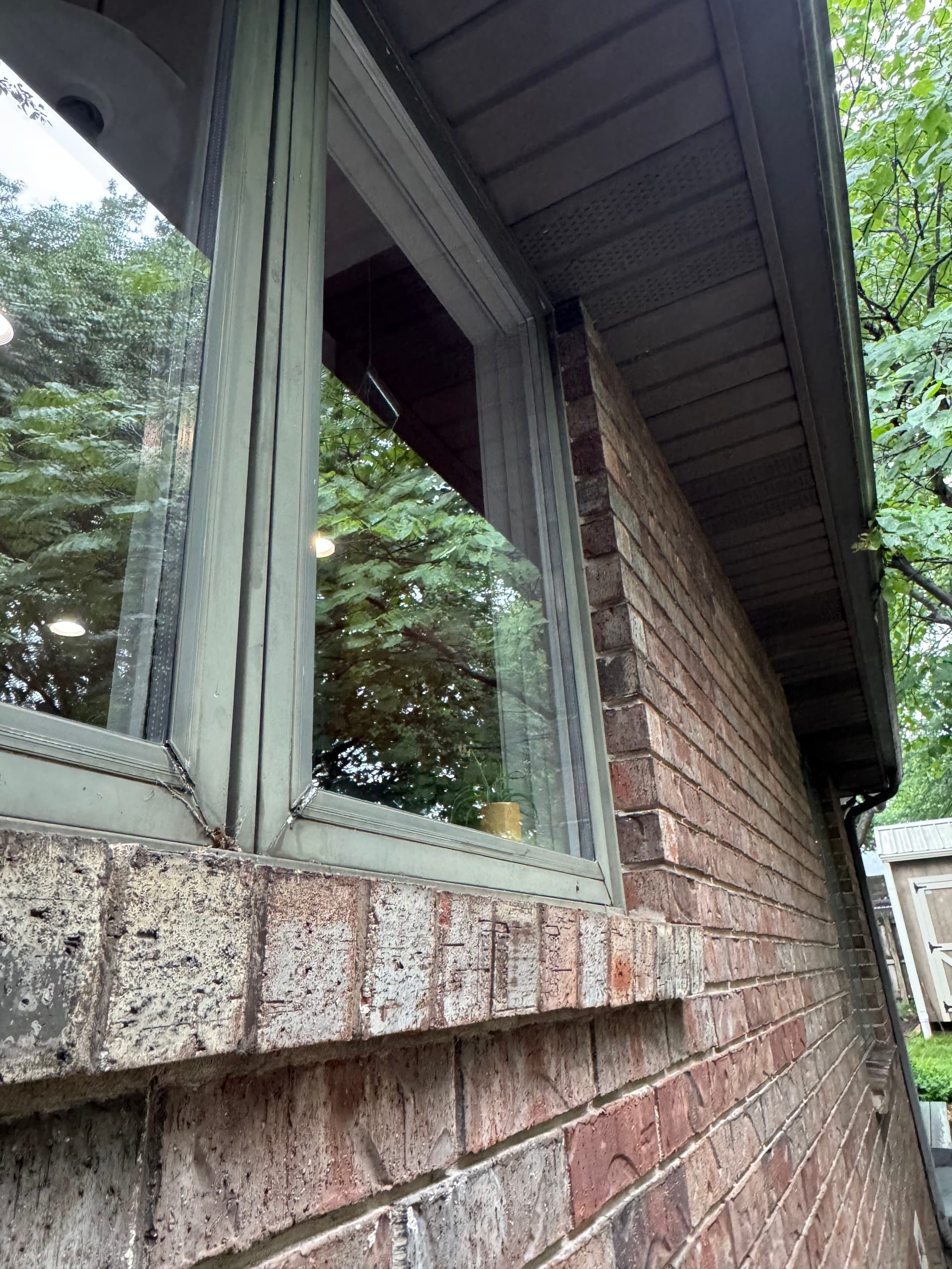 Gallery photos for Streak-Free Window and Door Cleaning That Actually Delivers: Image #2