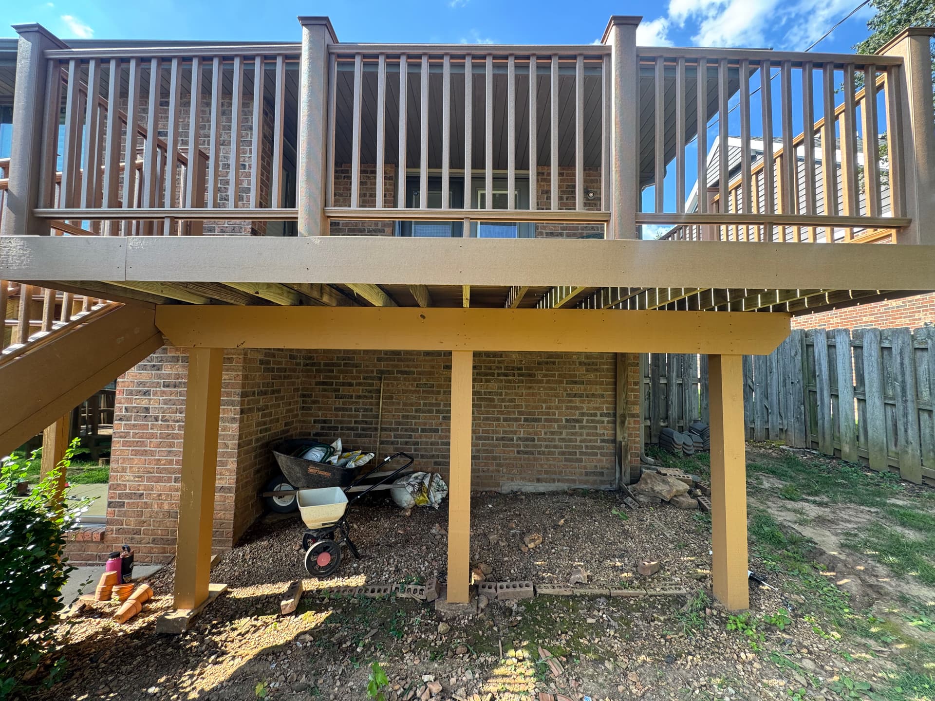 Gallery photos for Gazebo and Deck Cleaning and Staining Done Right: Image #8
